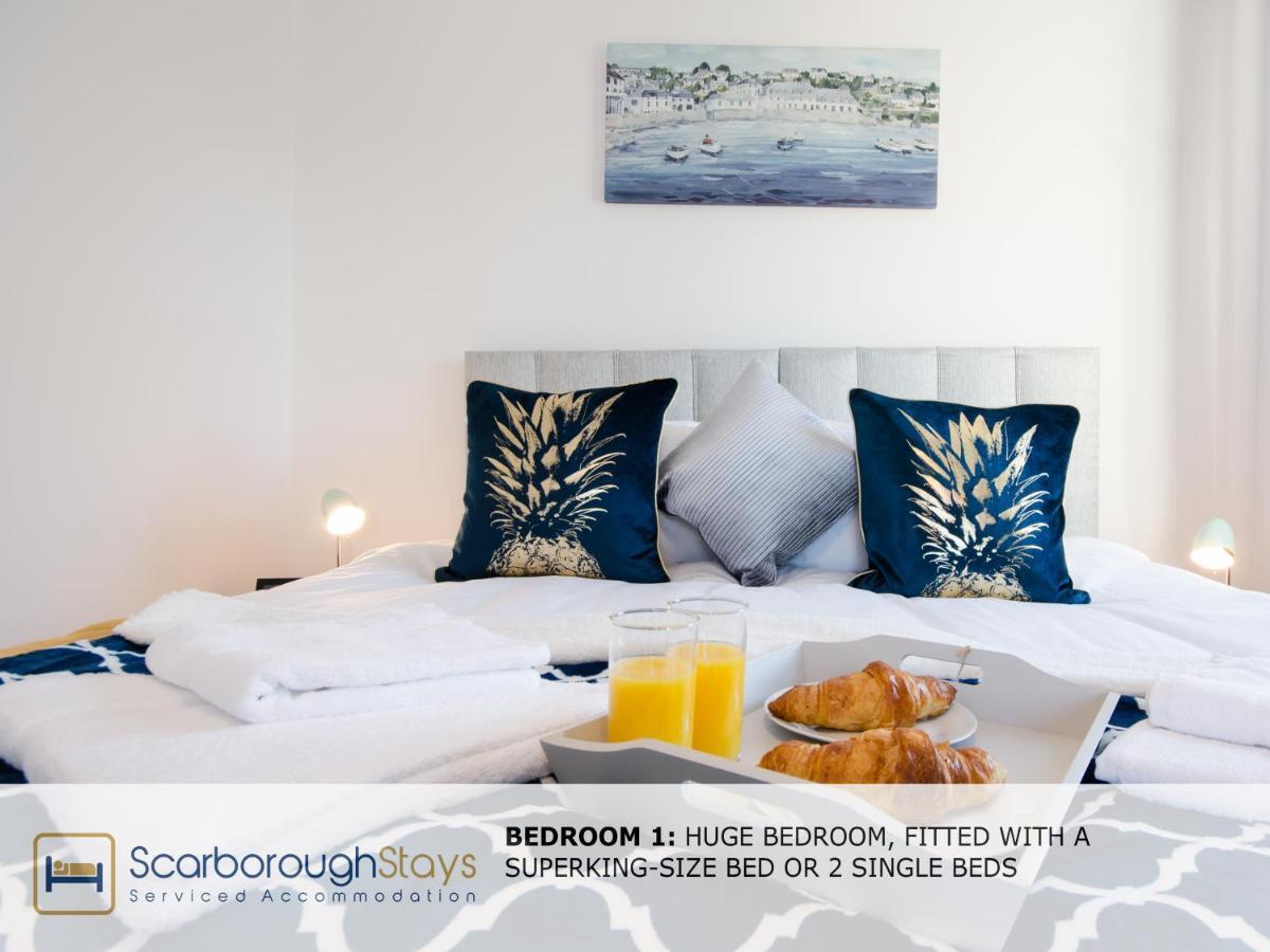 Hibernia Place, 3 Bedroom Townhouse With Patio & Seating Area - Free Parking Scarborough Exterior foto